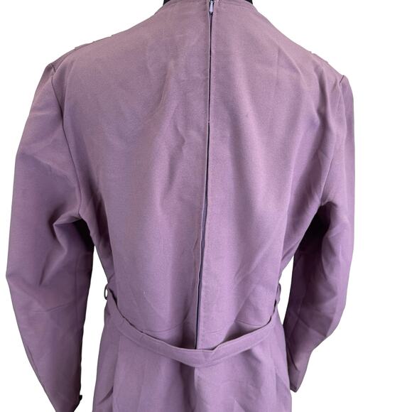 Vintage 1950s Lavender Wiggle Dress with Ornate Buckle Belt – Size Medium - Picture 6 of 16